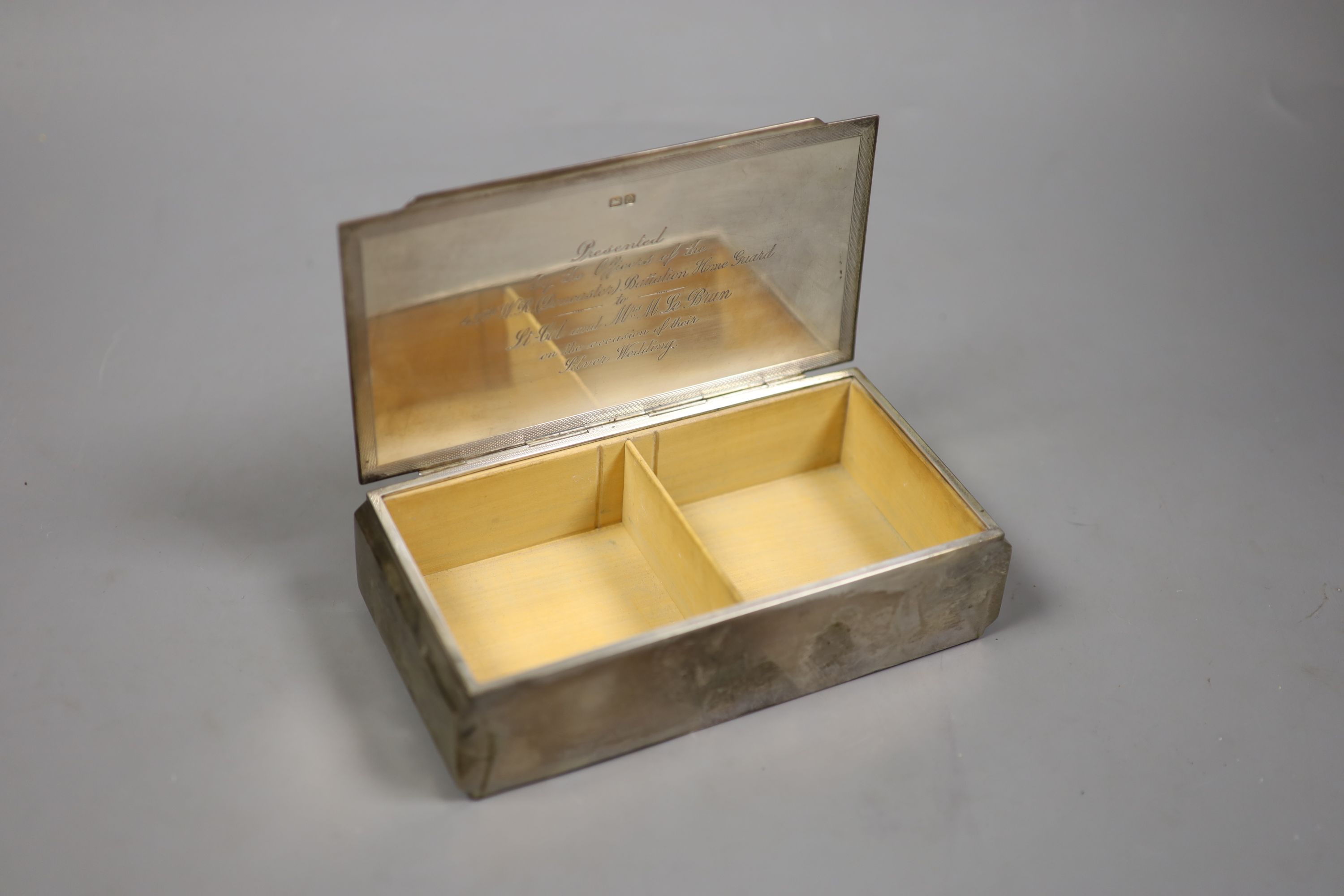 A George VI Art Deco engine turned silver cigarette case, by Walker & Hall, Chester, 1939